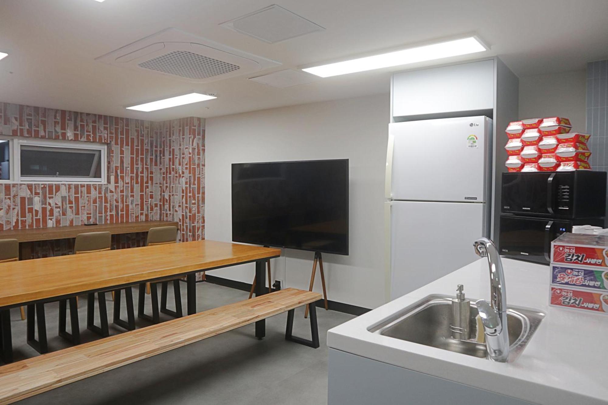 Sokcho Station Hostel 외부 사진